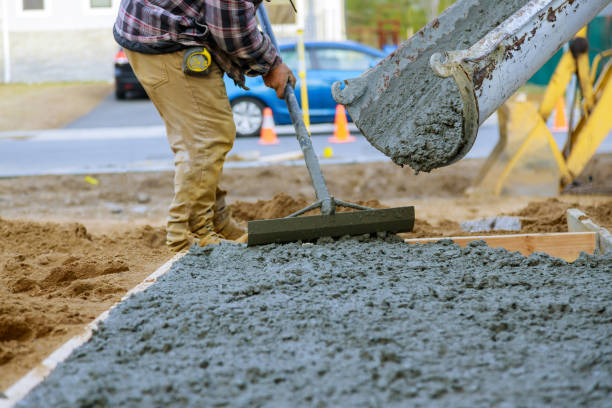 Best Local Concrete Companies  in Sheboygan Falls, WI